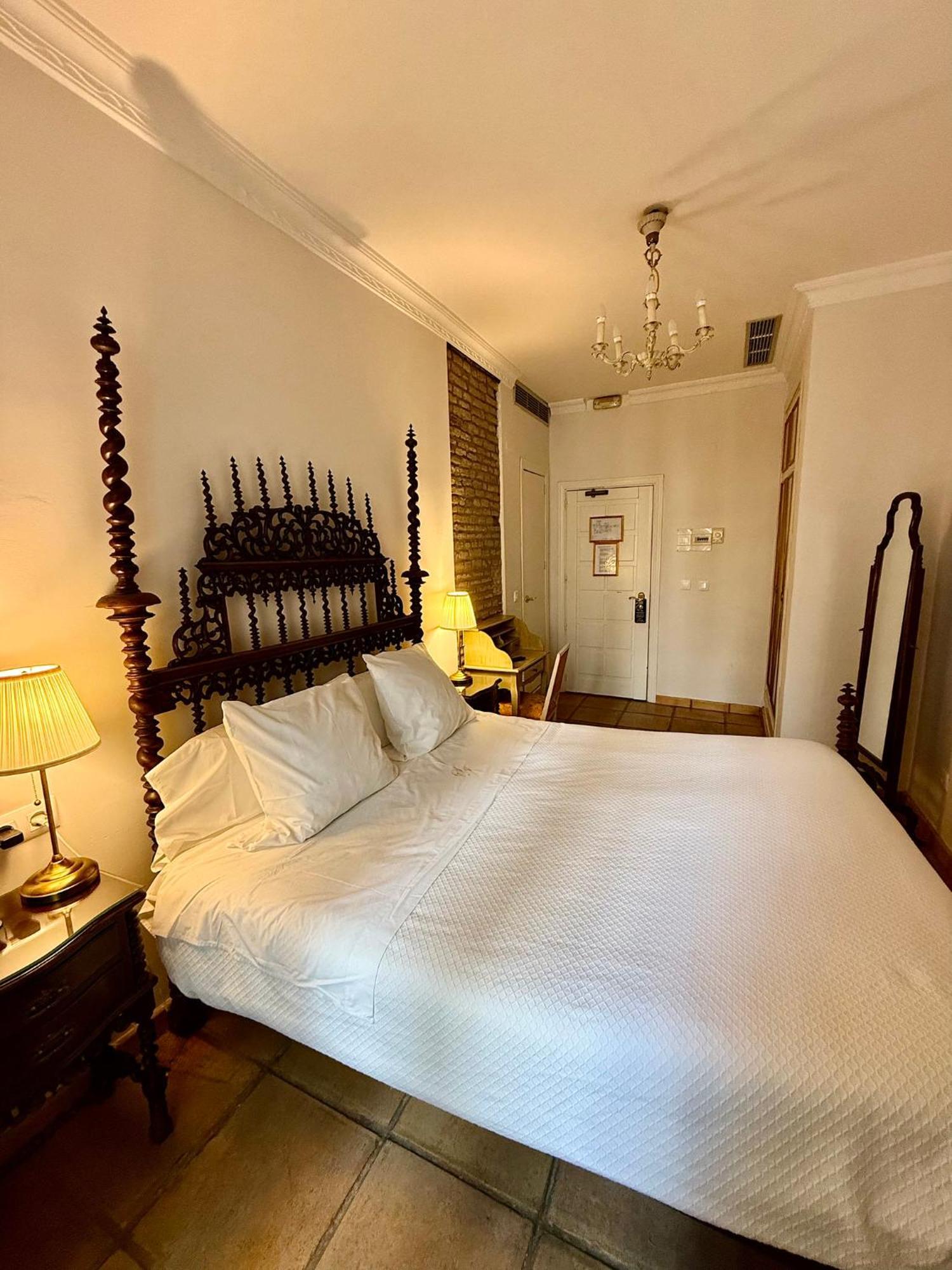 Hotel Convento La Gloria Seville Ngoại thất bức ảnh