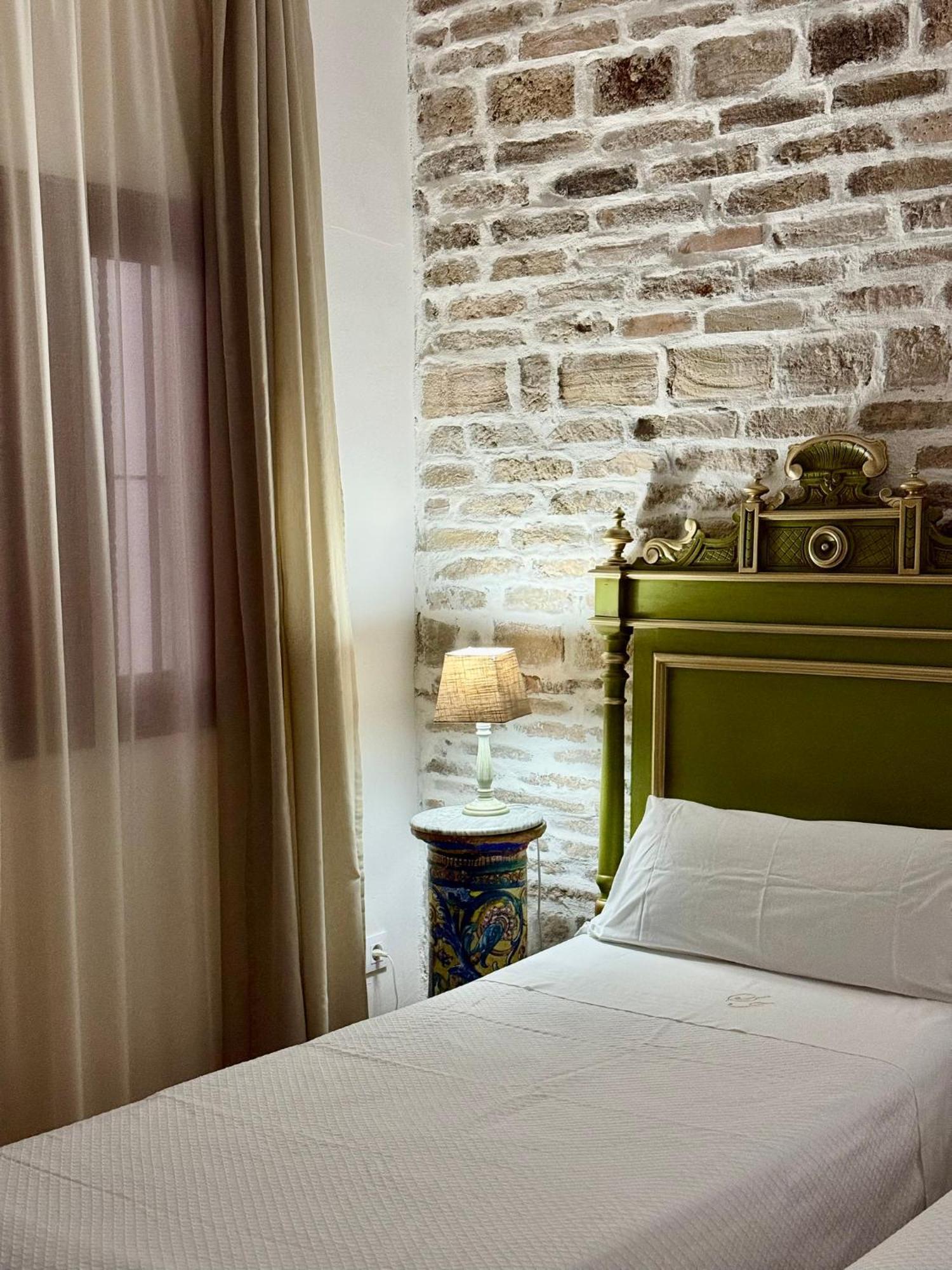 Hotel Convento La Gloria Seville Ngoại thất bức ảnh